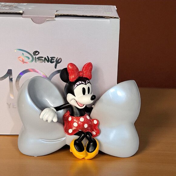 Disney 100 Years Of Wonder Minnie Bow Figurine Enesco LIMITED EDITION - Picture 1 of 16